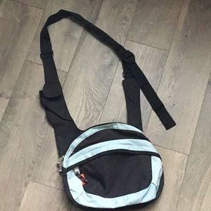 Ampac cross body bag